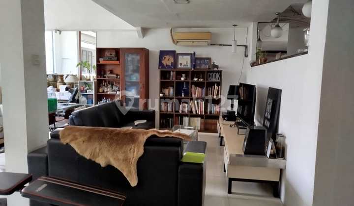 For Sale, Attached Shophouses in Taman Pegangsaan Indah Complex, North Jakarta 2