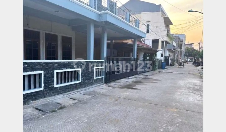 Rumah Kelapa Gading BCS, 5BR Bagus Siap Huni SHM, Kelapa Gading
