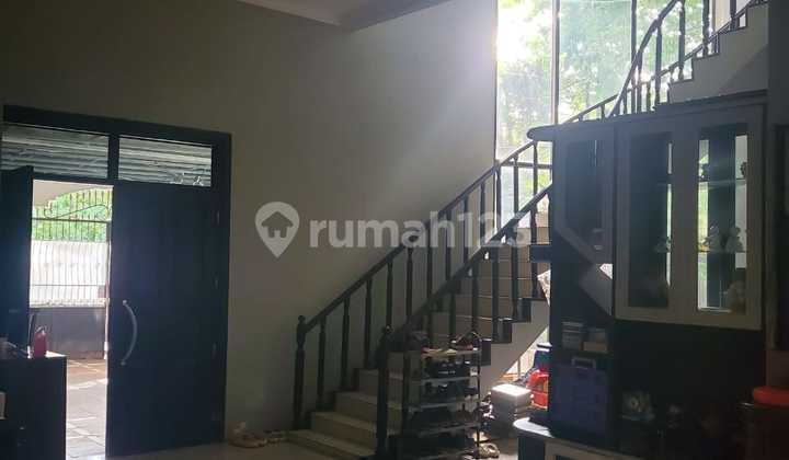 Jual Rumah Siap Huni Hook di Sunter 2 Lantai 2