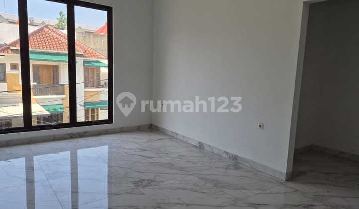 Rumah Janur Indah 1 Mewah Modern Minimalis Kelapa Gading  2