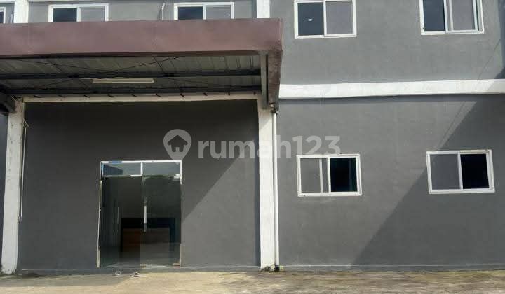 Gudang Produksi Siap Pakai Delta Silicon 3