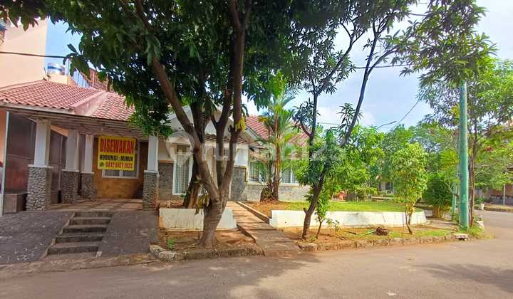 Rumah Meadow Green, 3BR Bagus Semi Furnished SHM Lippo Cikarang  2
