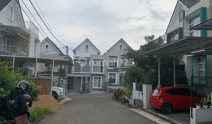 Tanah di Jual Area Green Aqila Cipageran,, Cimahi Akses Mobil  5