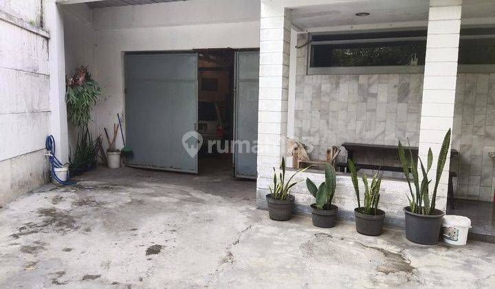 Dijual Rumah 2 Lantai Lokasi Strategis di Bandung 2