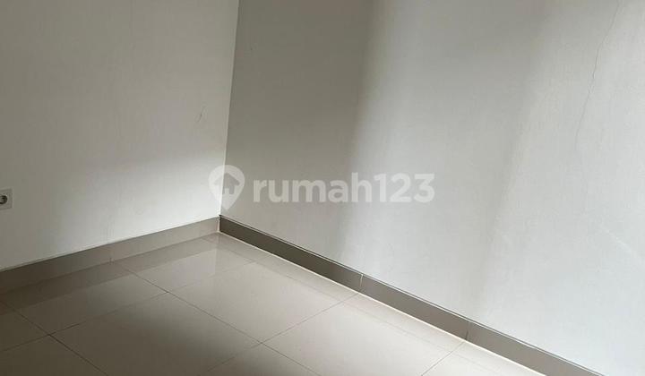 Disewakan Rumah Pik 2 Ukuran 6X12,5 2 Kamar Ada AC N Water Heater 2