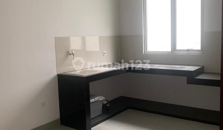 Dijual Rumah Mewah Golf Island PIK Ukuran 12x25 4 Kamar 13,5M!! 1