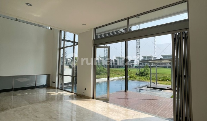 Dijual Rumah Super Mewah Mozart Golf Island PIK Uk. 12x35 4 kamar