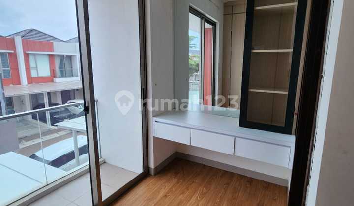 Dijual Rumah Pik 2 Depan Ukuran 6X12,5 3 Kamar Semi Furnsih!!