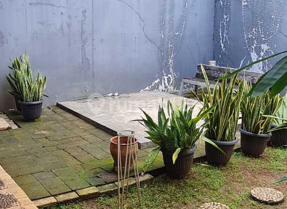 Cilandak near MRT, comfortable neighborhood. 2