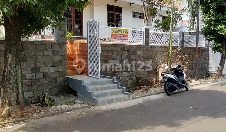 Rumah Disewa, Huk, Bci, Samping Taman, Lingkungan Prima,