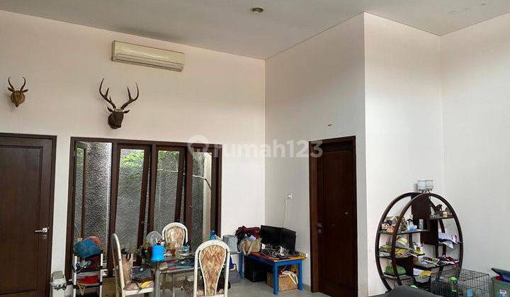 Rumah Bagus Siap Pakai 1 Lt di Semarang 2