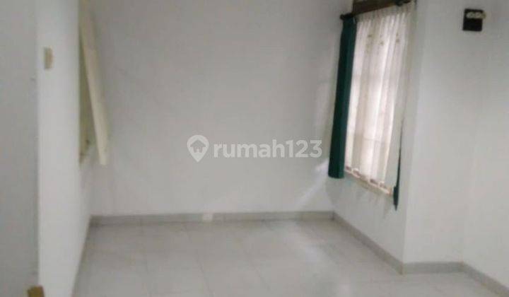 Rumah Bagus Siap Pakai 1 Lt di Bintaro Jaya 2