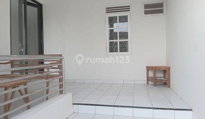 rumah 2lt siap pakai di perumahan elite 2