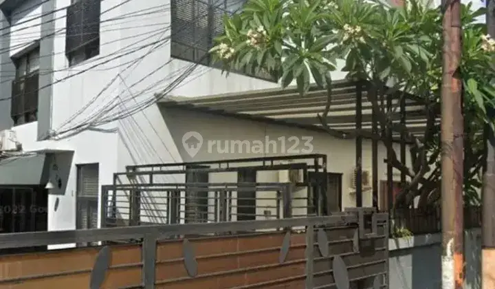 Dijual Cepat Turun Harga Rumah Bagus Siap Huni di Tomang Jakbar 1