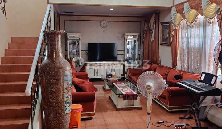 For Sale 1899 Quick Sale Ready-to-Live Townhouse Kota Wisata Cibubur For Sale 1899 Quick Sale Ready-to-Live Townhouse Kota Wisata Cibubur