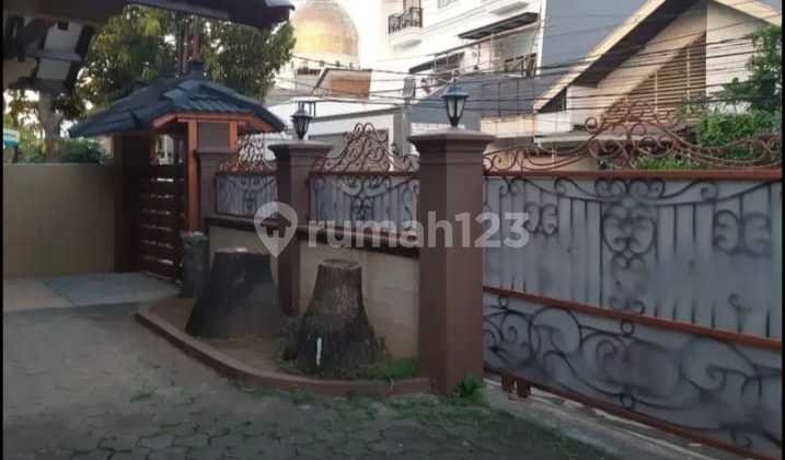 Dijual Cepat Rumah Murah.sudah Terenovasi.siap Huni Di Menteng Dekat Dr Tugu Proklamasi Jakpus