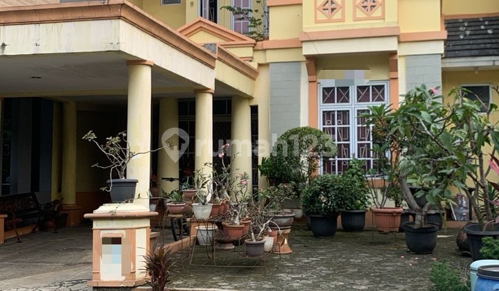 Cr. Dijual rumah 2lt di Kota Wisata siap huni rapih 
