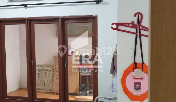 Di Jual Cepat Rumah 2 Lantai di Raffles Hills Cibubur Depok 2