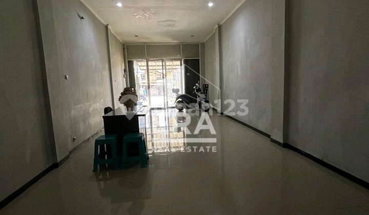 For quick sale: a neat, strategic 2-story shop house on Letda Natsir Main Road, Bojong Kulur, Bogor.