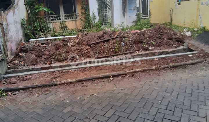 Di Jual Cepat Rumah Rusak di Villa Mahkota Pesona Bogor Di Jual Cepat Rumah Rusak di Villa Mahkota Pesona Bogor