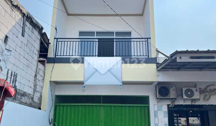For Rent 2-Story Strategic Shop House in Duri Kosambi 1
