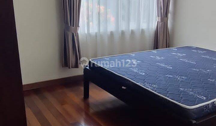 Rumah besar full furnish di Alam Sutera onyx tinggal bawa koper 2