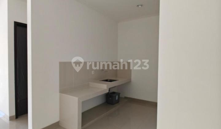 Dijual Rumah Cocok Untuk Pasangan Muda di PIK 2 2