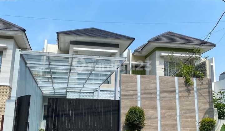 Dijual Rumah Mewah Bagus 2 Lantai Carport 2 Mobil di Pulogebang Dijual Rumah Mewah Bagus 2 Lantai Carport 2 Mobil di Pulogebang