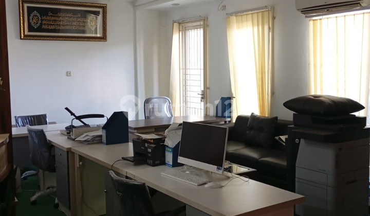 3 RUKO GANDENG HARGA DI BAWAH NJOP DI BOUTIQUE OFFICE PARK KEMAYORAN