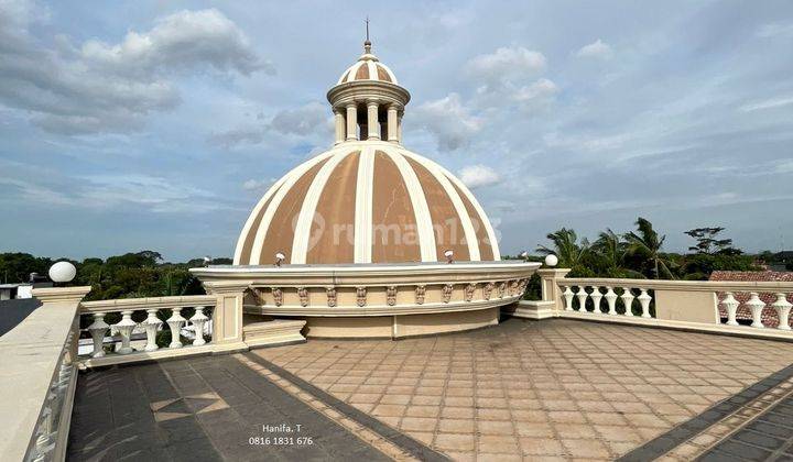 Jual Rumah Mewah 3 Lantai  Modernland dengan Private Swimming Pool, Ruang Karaoke dan Siap Huni, Modern Land Cikokol Tangerang 2