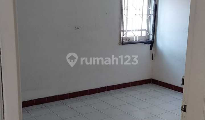 For rent house in Aries Garden
