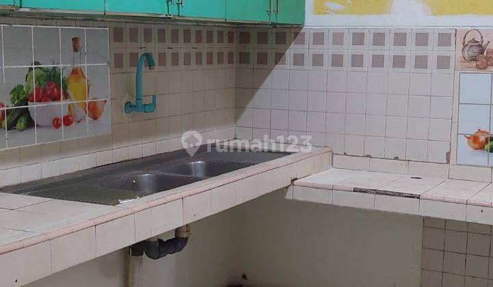 Di sewakan rumah di kelapa dua jakarta barat 6