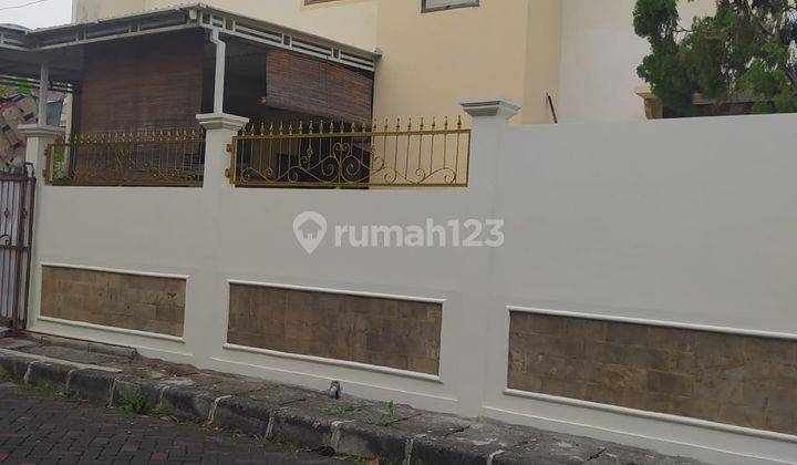 Di  jual cepat rumah semi furnished di taman semanan indah. Jakarta barat 1