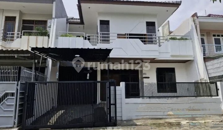 Di Jual Rumah Di Taman Kebon Jeruk. Intercon. Jakarta Barat