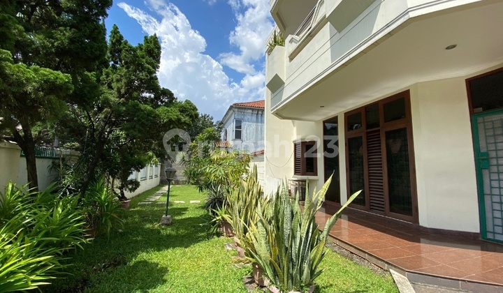 Di Jual Rumah Hitung Tanah Saja. Di Kavling Dki Meruya