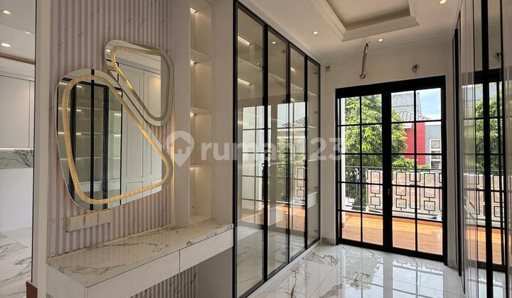 Di Jual Rumah Cantik di Golf Residence. Jakarta Barat