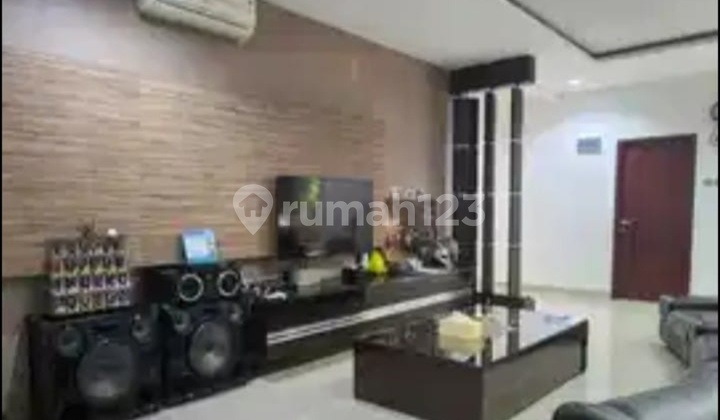 Di Jual Rumah Cantik Minimalis Di Tomang. Jakarta Barat Di Jual Rumah Cantik Minimalis Di Tomang. Jakarta Barat