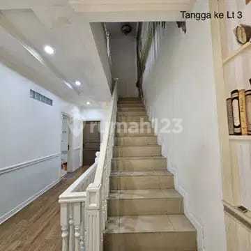 For Sale Corner House in Mutiara Taman Palem. West Jakarta 2