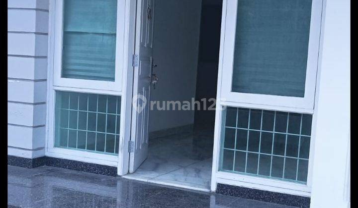 Di Jual Bu Rumah Di Intercon Kebon Jeruk. Jakarta Barat 1