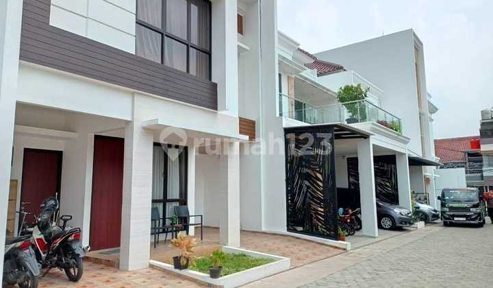Rumah Cluster Modern 18 Unit Di Duren Sawit Jakarta Timur Rumah Cluster Modern 18 Unit Di Duren Sawit Jakarta Timur