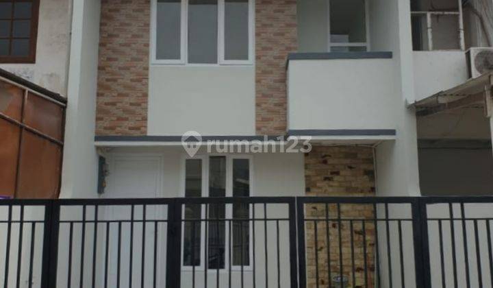 Rumah Baru Minimalis 2 Lantai di Kelapa Gading, Jakarta Utara 1