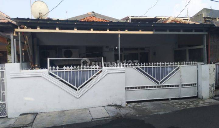 Rumah di Pulo Gadung Dekat Pulo Asem Jakarta Timur, Jalan 2 Mobil 1