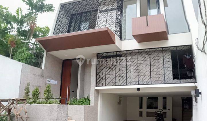 Rumah Mewah Minimalis Modern di Kemang, Jakarta Selatan 1