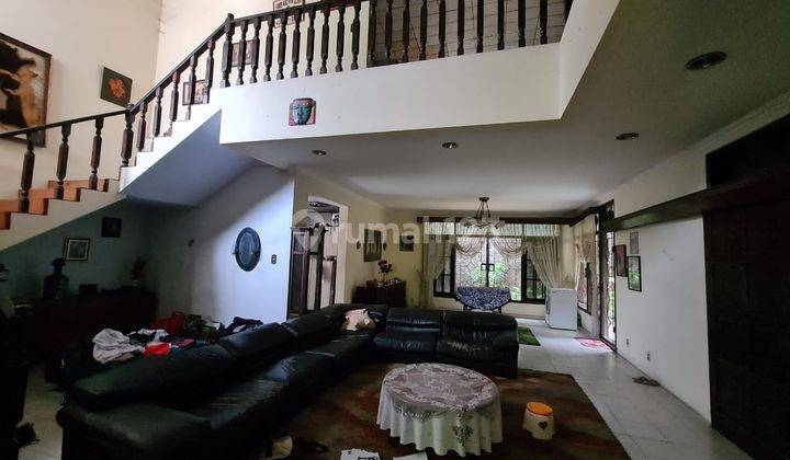 Dijual Murah, Rumah 2 Lantai Bagus di Kayu Putih, Jakarta Timur 1