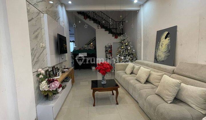 Rumah Luxury Lokasi Di Komplek Mewah Puloasem  4