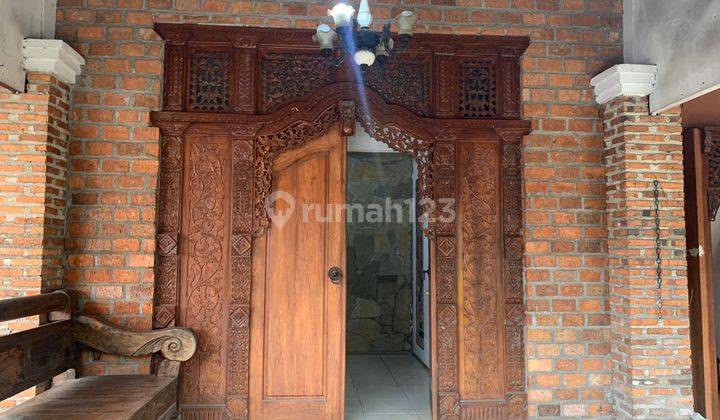 Dijual Murah Rumah Desain Classic Di Swadaya Pondok Gede 3