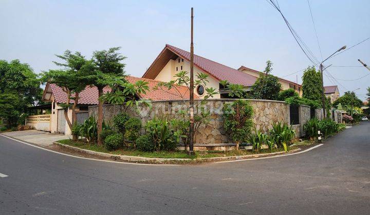 Dijual Rumah Besar Poisisi Hook Di Rawamangun, Jakarta Timur 1