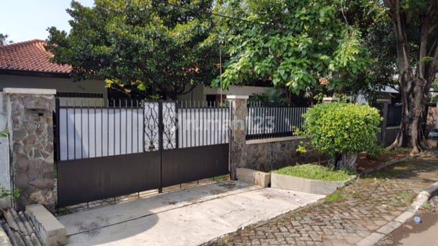 Rumah Besar Di Jalan Utama Cempaka Putih Jakarta Pusat 2