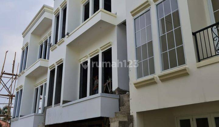 Rumah Baru Konsep Cluster Di Kayu Putih, Jakarta Timur 1