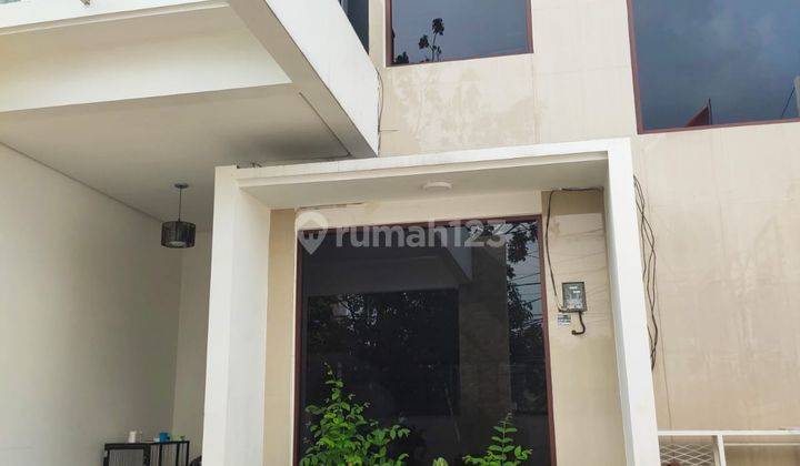 Dijual Rumah Bangunan Baru 2 Lantai Di Kayu Putih, Jakarta Timur 1